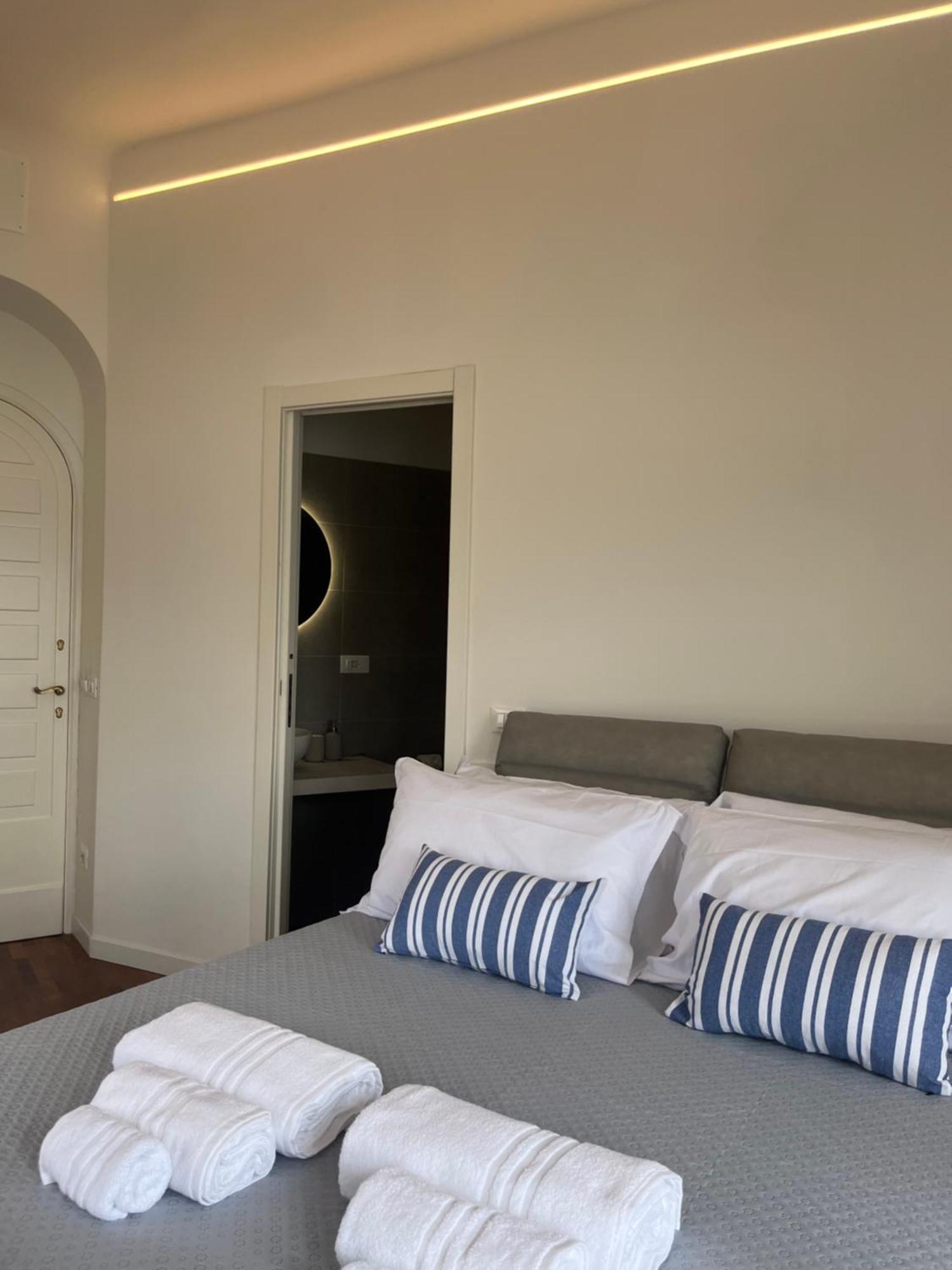 Hotel Le Finestre Veneris Porto Venere Esterno foto