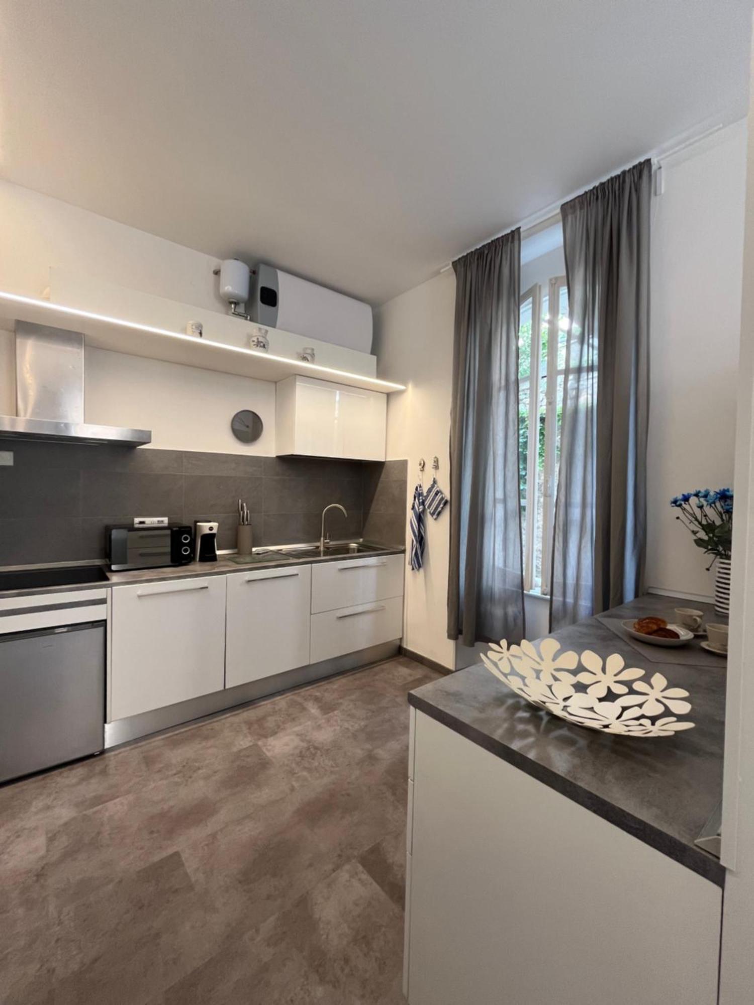 Hotel Le Finestre Veneris Porto Venere Esterno foto
